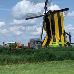 Grondige begassing in de Westermolen te Langerak